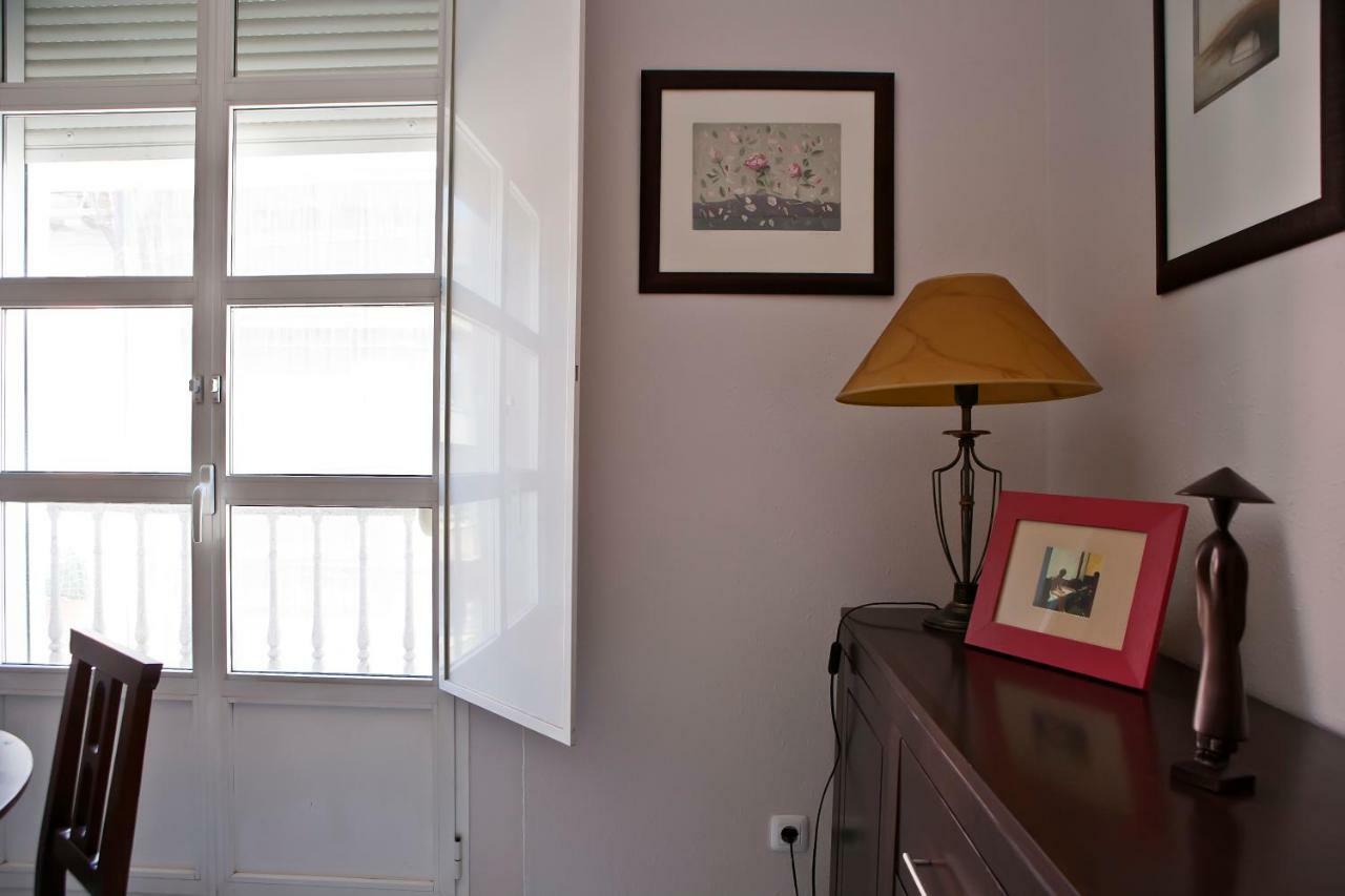Situacion En El Corazon De Sevilla-parking Gratis! Appartement